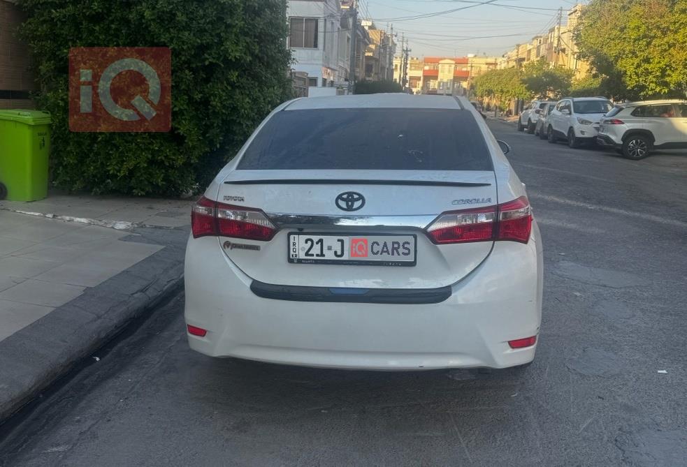 تۆیۆتا کۆرۆلا